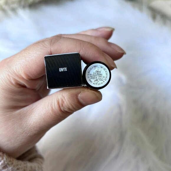 New MAC Eye Brows Big Boost Fibre Gel~ONYX ~Full Size 0.14 Oz / 4.1 g - Picture 4 of 5